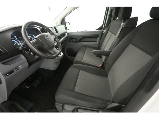 Opel Vivaro-e L2H1 | Incl. BTW | 9 Zits | Snelladen | SOH 93% | Airco | Cruise | 2xSchuifdeur | Trekhaak ActivLease financial lease