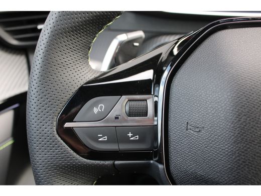 Peugeot 208 Hybrid 100 e-DCS6 GT | Automaat | Navigatie | Camera | Apple carplay | Mild Hybrid | Cruise Control ActivLease financial lease