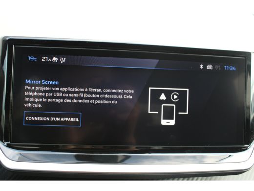 Peugeot 208 Hybrid 100 e-DCS6 GT | Automaat | Navigatie | Camera | Apple carplay | Mild Hybrid | Cruise Control ActivLease financial lease