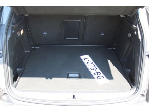 Peugeot 3008 1.2 PureTech Active Avantage Automaat Trekhaak | Navigatie | Cruise Control | Climate Control | A... ActivLease financial lease