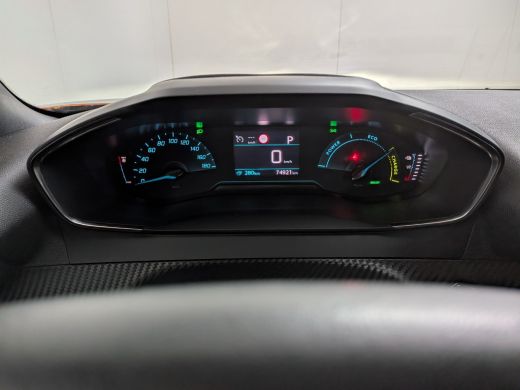 Peugeot e-2008 EV Active Pack 50 kWh | NL-AUTO! | 1E EIGENAAR! | CRUISE | CLIMA | LANE ASSIST | PARK SENS | LED ... ActivLease financial lease