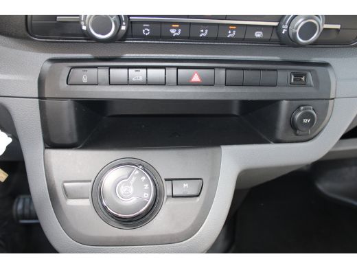 Peugeot Expert 2.0 BlueHDI 145 PK Automaat EAT8 | AUTOMAAT | CAMERA | BETIMMERING | SIDE + BACK BARS | APPLE CAR... ActivLease financial lease