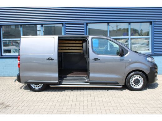 Peugeot Expert 2.0 BlueHDI 145 PK Automaat EAT8 | AUTOMAAT | CAMERA | BETIMMERING | SIDE + BACK BARS | APPLE CAR... ActivLease financial lease