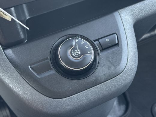 Peugeot Expert 2.0 BlueHDI 145 PK AUTOMAAT / L2H1 / 1e EIG. / CAMERA / CRUISE / CARPLAY / SIDEBARS ActivLease financial lease