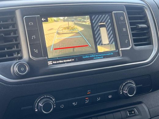 Peugeot Expert 2.0 BlueHDI 180 S&S DC DC | Trekhaak | Dubbele schuifdeur | Navigatie | Camera | Cruise Control |... ActivLease financial lease