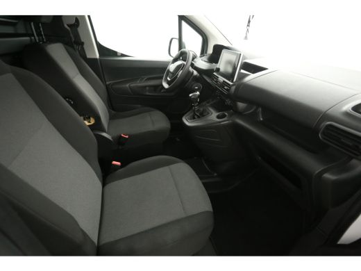 Peugeot Partner 1.2 PureTech 111PK | Benzine | Airco | Cruise | Carplay | Navi | Parkeersens. ActivLease financial lease