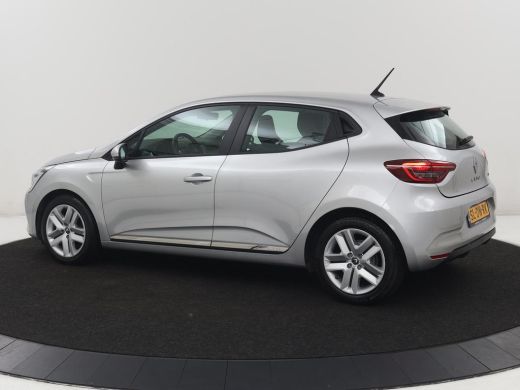 Renault Clio 1.6 E-Tech Hybrid 140 Business Zen | Cruise control | Park assist | Carplay | Navigatie | DAB | L... ActivLease financial lease