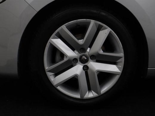 Renault Clio 1.6 E-Tech Hybrid 140 Business Zen | Cruise control | Park assist | Carplay | Navigatie | DAB | L... ActivLease financial lease