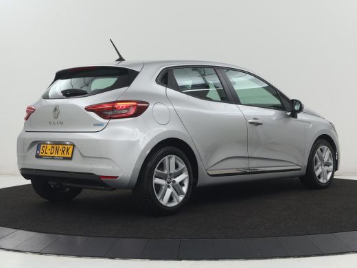 Renault Clio 1.6 E-Tech Hybrid 140 Business Zen | Cruise control | Park assist | Carplay | Navigatie | DAB | L... ActivLease financial lease