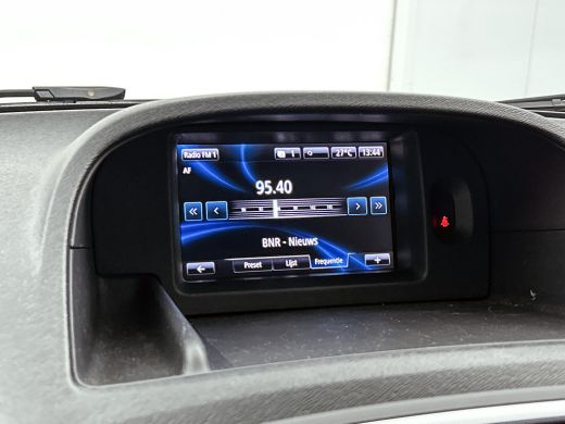 Renault Kangoo 1.5 dCi Comfort Euro6 75PK / Trekhaak / Airco / Cruise-ctr. / Pdc. / Schuifdeur Re./ Pack R-Link ... ActivLease financial lease