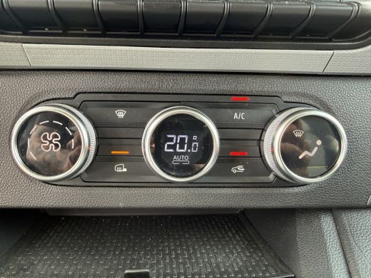 Renault Kangoo E-Tech 45kWh 122PK L1 Elektrisch 300km WLTP 98.5% (SOH) Climate Control Cruise Control LED Parkee... ActivLease financial lease