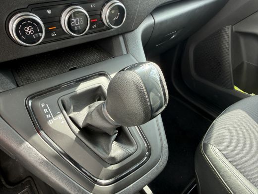 Renault Kangoo E-Tech 45kWh 122PK L1 Elektrisch 300km WLTP 98.5% (SOH) Climate Control Cruise Control LED Parkee... ActivLease financial lease
