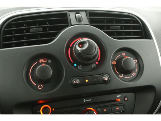 Renault Kangoo Z.E. Z.E. 33kWh | Koopaccu | SOH 94% | Airco | Cruise | Carplay ActivLease financial lease