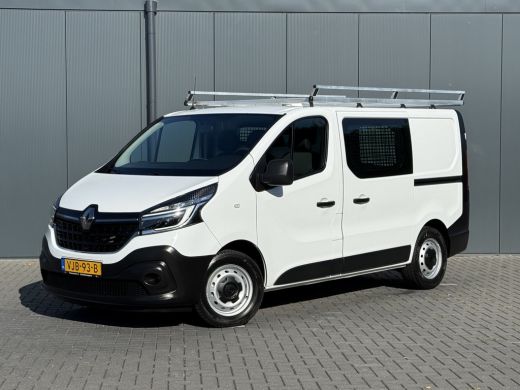 Renault Trafic 2.0 dCi 120 PK / L1H1 / 1e EIG. / 2x SCHUIFDEUR / IMPERIAAL / TREKHAAK / LED / CRUISE / 3-ZITS ActivLease financial lease