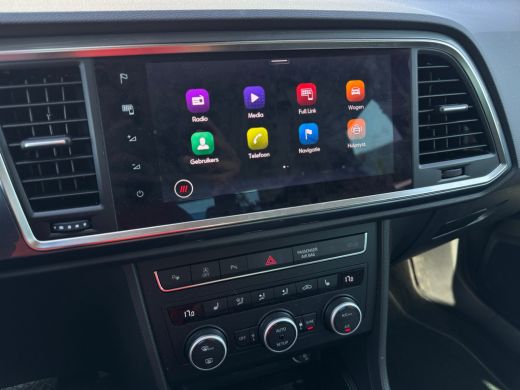 Seat Ateca 1.5 150pk TSI Style Business Intense Achteruitrijcamera | Getinte ramen achter | Verwarmbare voor... ActivLease financial lease