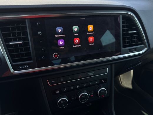 Seat Ateca 1.5 150pk TSI Style Business Intense Achteruitrijcamera | Getinte ramen achter | Verwarmbare voor... ActivLease financial lease