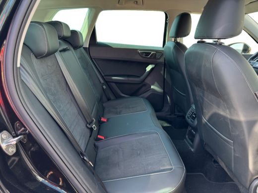Seat Ateca 1.5 150pk TSI Style Business Intense Achteruitrijcamera | Getinte ramen achter | Verwarmbare voor... ActivLease financial lease