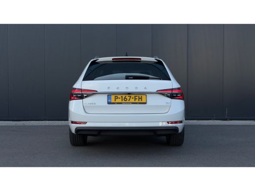 Skoda Superb Combi 1.4 TSI 218pk iV Business Edition | Camera | Carplay | Adaptive Cruise | 18" | ActivLease financial lease
