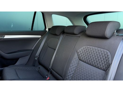 Skoda Superb Combi 1.4 TSI 218pk iV Business Edition | Camera | Carplay | Adaptive Cruise | 18" | ActivLease financial lease