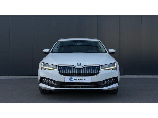 Skoda Superb Combi 1.4 TSI 218pk iV Business Edition | Camera | Carplay | Adaptive Cruise | 18" | ActivLease financial lease