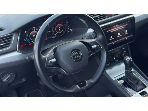 Skoda Superb Combi 1.4 TSI 218pk iV Business Edition | Camera | Carplay | Adaptive Cruise | 18" | ActivLease financial lease