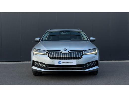 Skoda Superb Combi 1.4 TSI 218pk iV Business Edition Plus | Camera | Carplay | Adaptive Cruise | Voorstoelen E... ActivLease financial lease