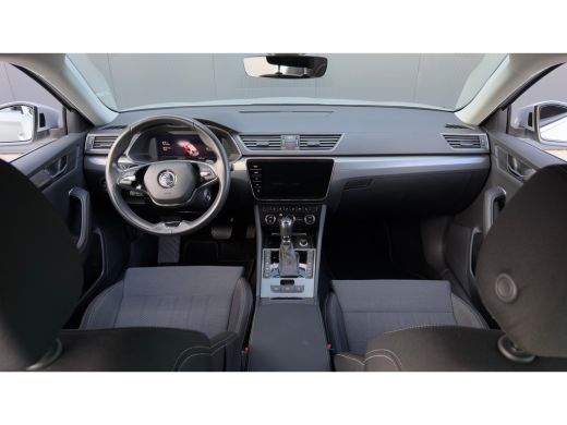 Skoda Superb Combi 1.4 TSI 218pk iV Business Edition Plus | Camera | Carplay | Adaptive Cruise | Voorstoelen E... ActivLease financial lease