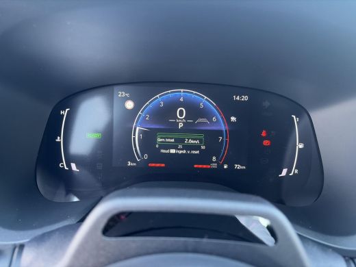 Toyota Aygo Hybrid 115 play GO ActivLease financial lease