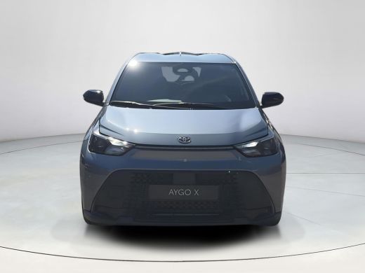 Toyota Aygo Hybrid 115 play GO ActivLease financial lease