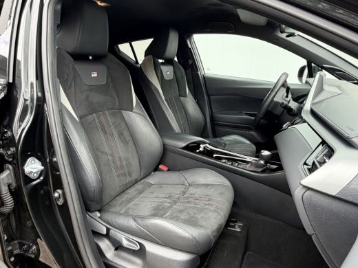 Toyota C-HR 2.0 Hybrid GR-Sport JBL Camera Alcantara Stoelverw Nav/Cruise Voll.Onderhouden! ActivLease financial lease