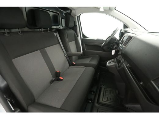 Toyota ProAce 75 kWh Extra Range L2H1 | Snelladen | SOH 99% | Airco | Cruise | Carplay | 3 Zits | Parkeersens. ActivLease financial lease
