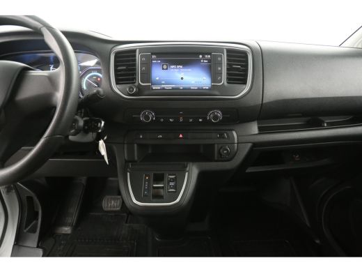 Toyota ProAce 75 kWh Extra Range L2H1 | Snelladen | SOH 99% | Airco | Cruise | Carplay | 3 Zits | Parkeersens. ActivLease financial lease