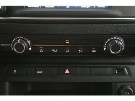 Toyota ProAce 75 kWh Extra Range L2H1 | Snelladen | SOH 99% | Airco | Cruise | Carplay | 3 Zits | Parkeersens. ActivLease financial lease