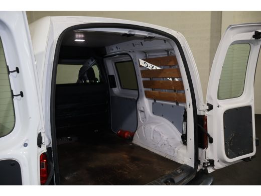 Volkswagen Caddy 2.0 TDI 102pk L1 H1 Airco Navigatie Trekhaak ActivLease financial lease
