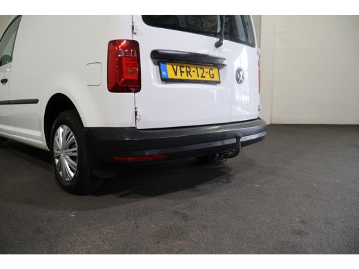 Volkswagen Caddy 2.0 TDI 102pk L1 H1 Airco Navigatie Trekhaak ActivLease financial lease