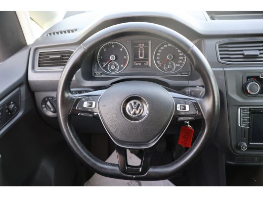 Volkswagen Caddy 2.0 TDI 102pk L1 H1 Airco Navigatie Trekhaak ActivLease financial lease