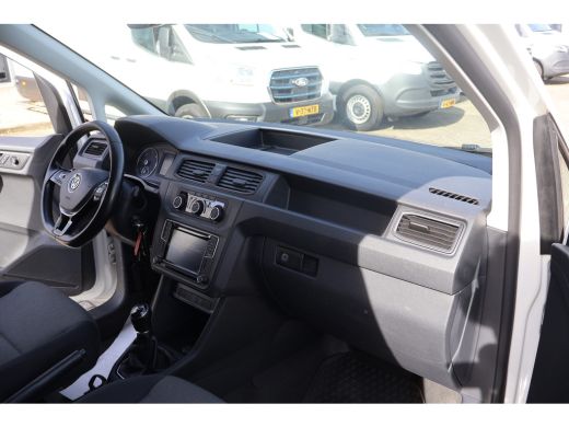 Volkswagen Caddy 2.0 TDI 102pk L1 H1 Airco Navigatie Trekhaak ActivLease financial lease