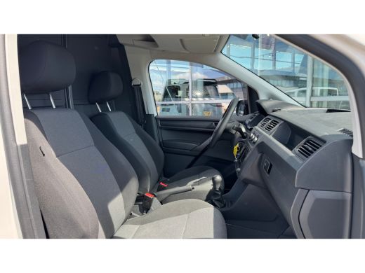 Volkswagen Caddy 2.0 TDI (EUR6) 102PK UNIEK 18.780 KM | RVS imperiaal en sidebars | Airco | PDC | Trekhaak ActivLease financial lease