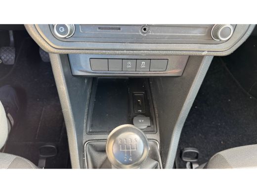 Volkswagen Caddy 2.0 TDI (EUR6) 102PK UNIEK 18.780 KM | RVS imperiaal en sidebars | Airco | PDC | Trekhaak ActivLease financial lease
