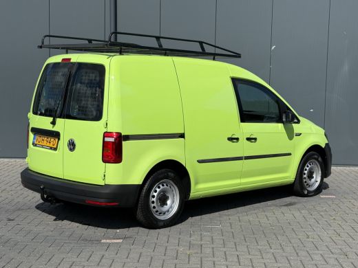Volkswagen Caddy 2.0 TDI / L1H1 / 1e EIG. / UNIEK 28.975 KM! / INRICHTING / TREKHAAK / IMPERIAAL / NAVI / CARPLAY ... ActivLease financial lease