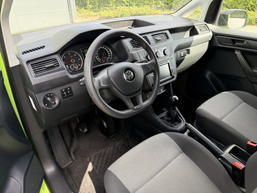 Volkswagen Caddy 2.0 TDI / L1H1 / 1e EIG. / UNIEK 28.975 KM! / INRICHTING / TREKHAAK / IMPERIAAL / NAVI / CARPLAY ... ActivLease financial lease