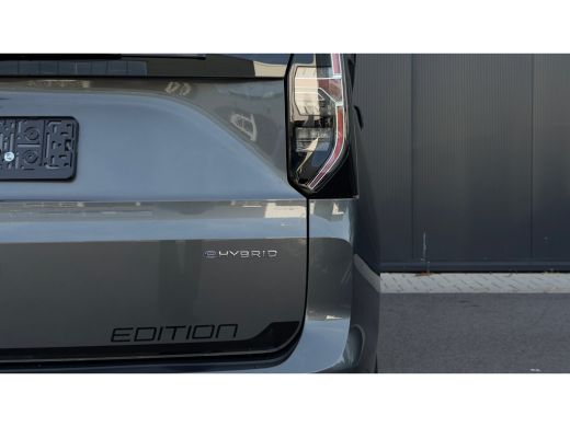 Volkswagen Caddy Kombi Limited Edition 1.5 e-Hybrid Limited Edition | 12V-aansluiting in dashboard en laadruimte |... ActivLease financial lease