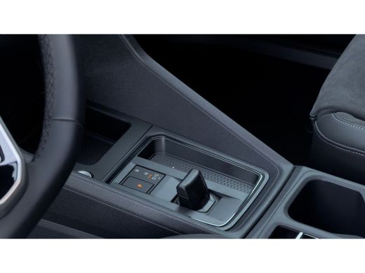 Volkswagen Caddy Kombi Limited Edition 1.5 e-Hybrid Limited Edition | 12V-aansluiting in dashboard en laadruimte |... ActivLease financial lease