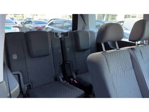 Volkswagen Caddy Life e-Hybrid | 7 Persoons | Stoelverwarming | Camera | Adaptive Cruise | ActivLease financial lease