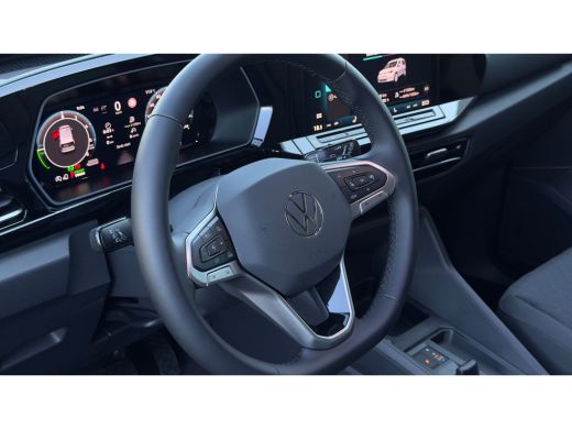 Volkswagen Caddy Life e-Hybrid | 7 Persoons | Stoelverwarming | Camera | Adaptive Cruise | ActivLease financial lease