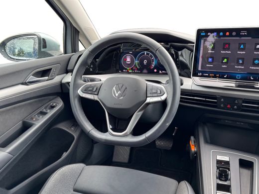 Volkswagen Golf 1.5 204pk eHybrid Life Edition ErgoActive bestuurdersstoel | 360 graden camera 'Area View' | Velg... ActivLease financial lease