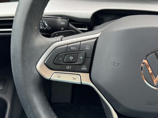 Volkswagen Golf 1.5 204pk eHybrid Life Edition ErgoActive bestuurdersstoel | 360 graden camera 'Area View' | Velg... ActivLease financial lease