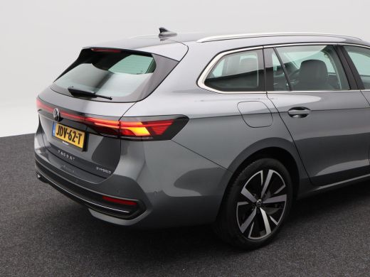 Volkswagen Passat Variant 1.5 eHybrid 204 Pk Business | Full LED | Ergo Active Stoelen | Stoelverwarming | Adaptive... ActivLease financial lease