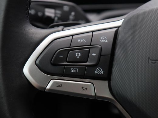 Volkswagen Passat Variant 1.5 eHybrid 204 Pk Business | Full LED | Ergo Active Stoelen | Stoelverwarming | Adaptive... ActivLease financial lease