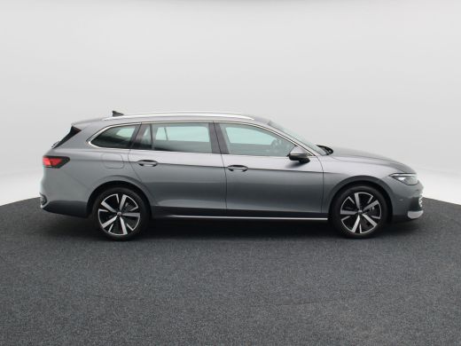 Volkswagen Passat Variant 1.5 eHybrid 204 Pk Business | Full LED | Ergo Active Stoelen | Stoelverwarming | Adaptive... ActivLease financial lease